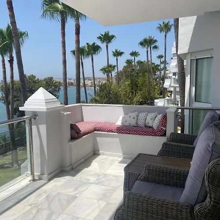 Seaview Seletur Apartment *